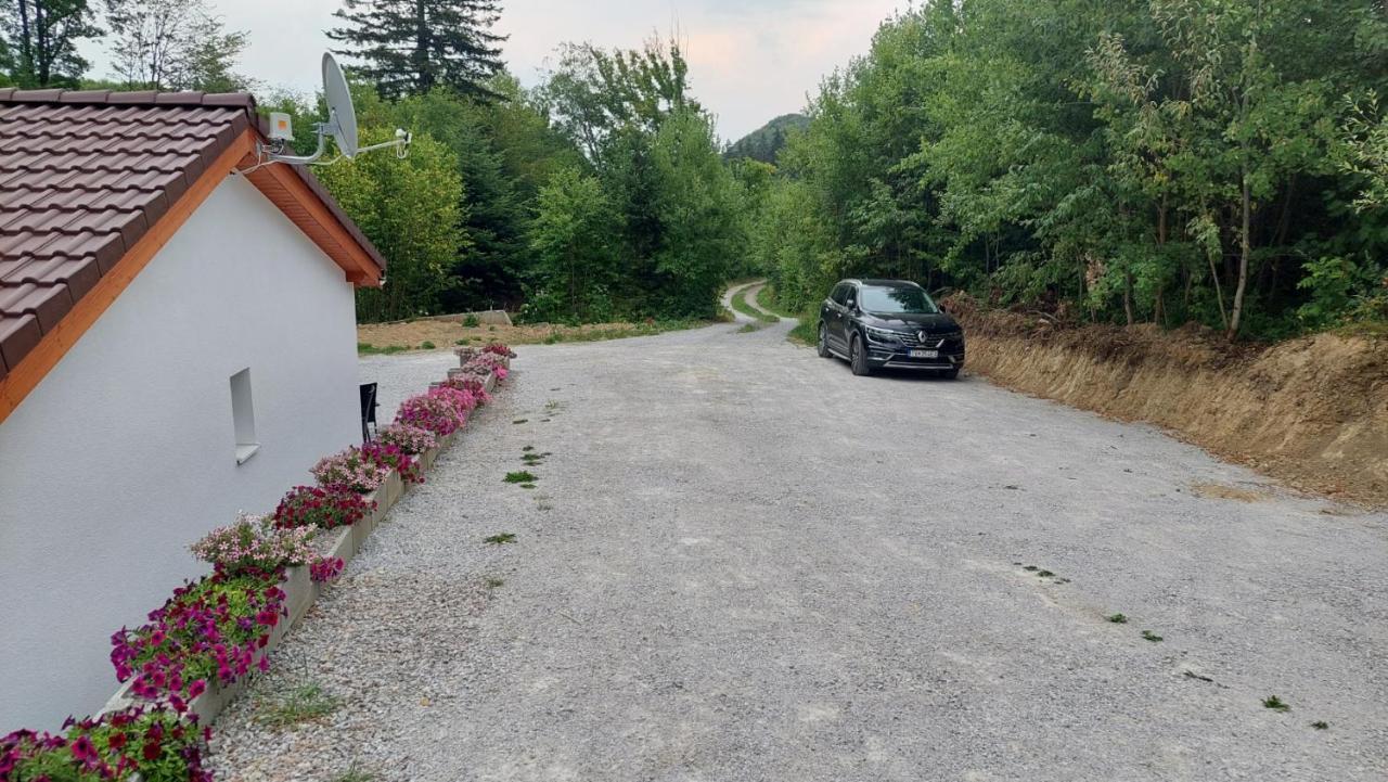 Apartmany Nad Tajovom Banská Bystrica Buitenkant foto
